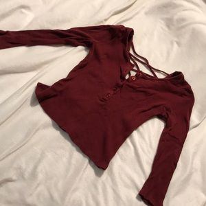 croptop quarter length sleeves